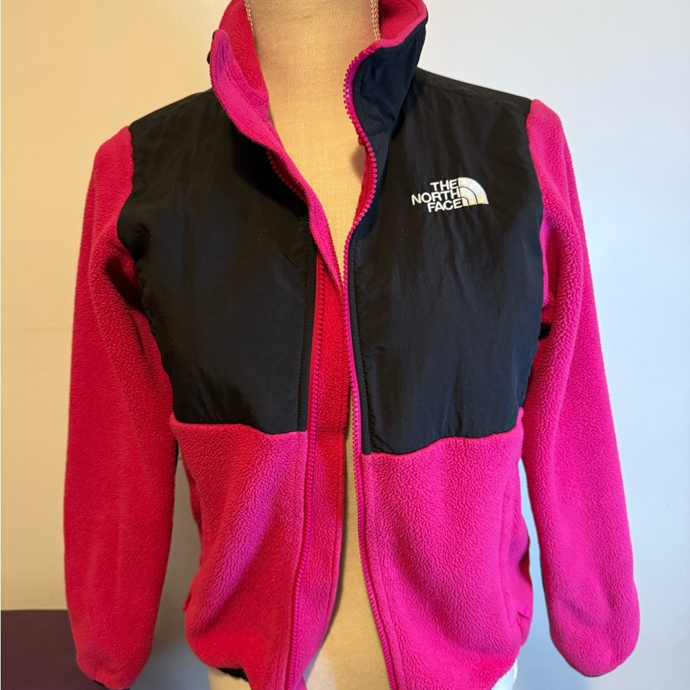 The North Face Pink and Black Fleece Vest Girl’s M 10/12